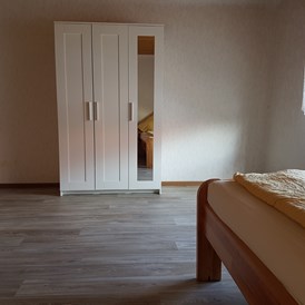 Monteurzimmer: Schlafzimmer alle mit Einzelbetten - Christine Laub
