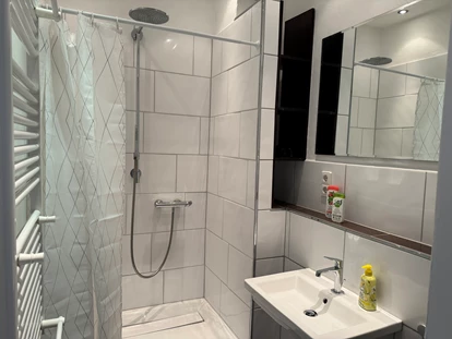 Monteurwohnung - PLZ 75433 (Deutschland) - Bad - Quartiere auf Zeit