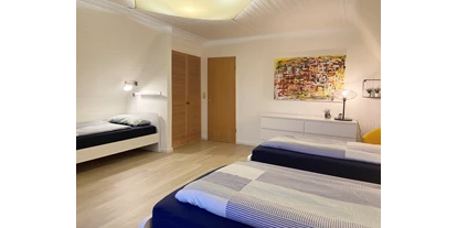 Monteurwohnung - Kaffeemaschine - Schleswig-Holstein - 3er-Zimmer in Henstedt-Ulzburg bei Hamburg - Nordhaus A7 bei Hamburg