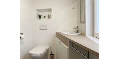 Monteurwohnung - Kaffeemaschine - Schleswig-Holstein - WC im Obergeschoss - Nordhaus A7 bei Hamburg
