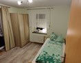 Monteurzimmer: Einbettzimmer Aufbettung möglich - Pension Niederdorf