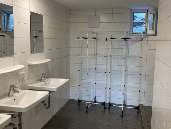 Monteurzimmer: Gemeinschaftsdusche  - PW-Vermietung