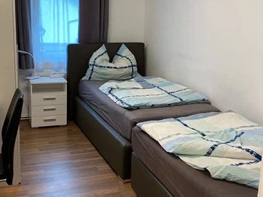 Monteurzimmer: Doppelzimmer  - PW-Vermietung