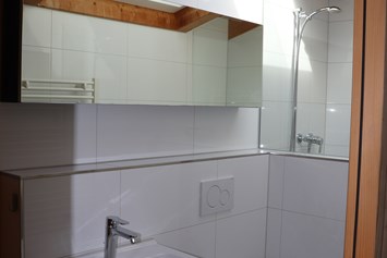 Monteurzimmer: Badezimmer - Möblierte Zimmer in Meierskappel