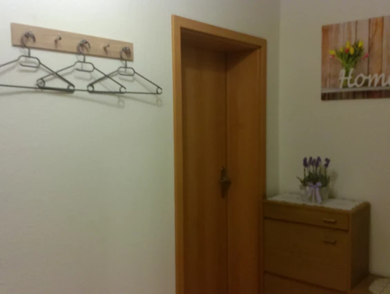 Monteurzimmer: Garderobe - Giesis Wohlfühloase
