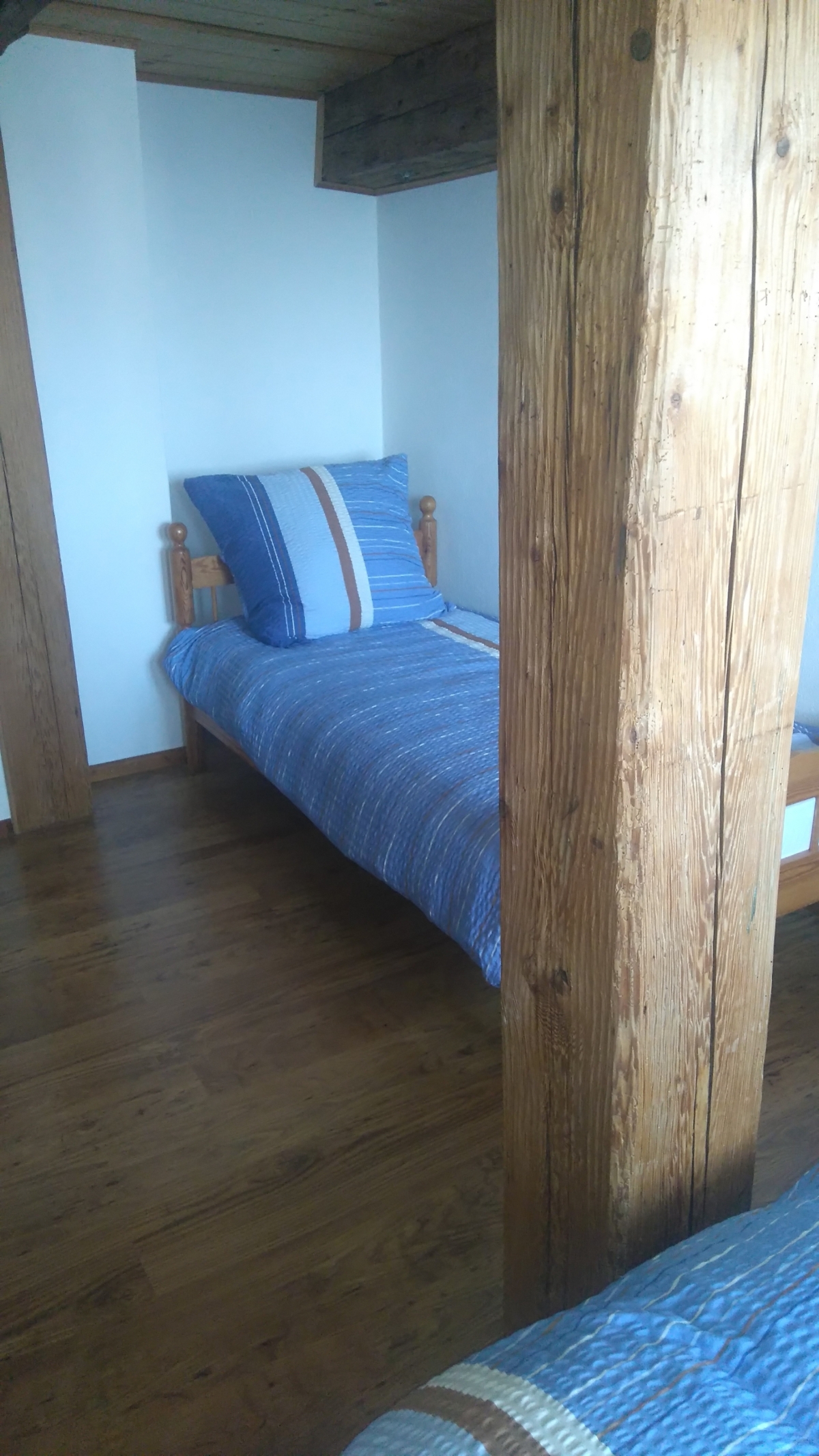 Monteurwohnung - Rheinfelden (Landkreis Lörrach) - Schlafzimmer 1, Bett 100 cm x 200 cm - Rolf Diesslin