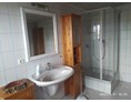 Monteurzimmer: Badezimmer Dusche  - Rolf Diesslin