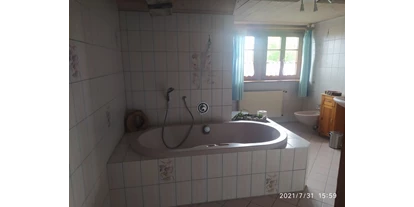 Monteurwohnung - PLZ 79804 (Deutschland) - Badezimmer Badewanne - Rolf Diesslin