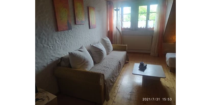 Monteurwohnung - PLZ 79804 (Deutschland) - Wohnzimmer  Couch  - Rolf Diesslin