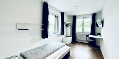 Monteurwohnung - Küche: Küchenmitbenutzung - Schweiz - Einzelzimmer - Möblierte Einzel- Zweibettzimmer Bäriswil