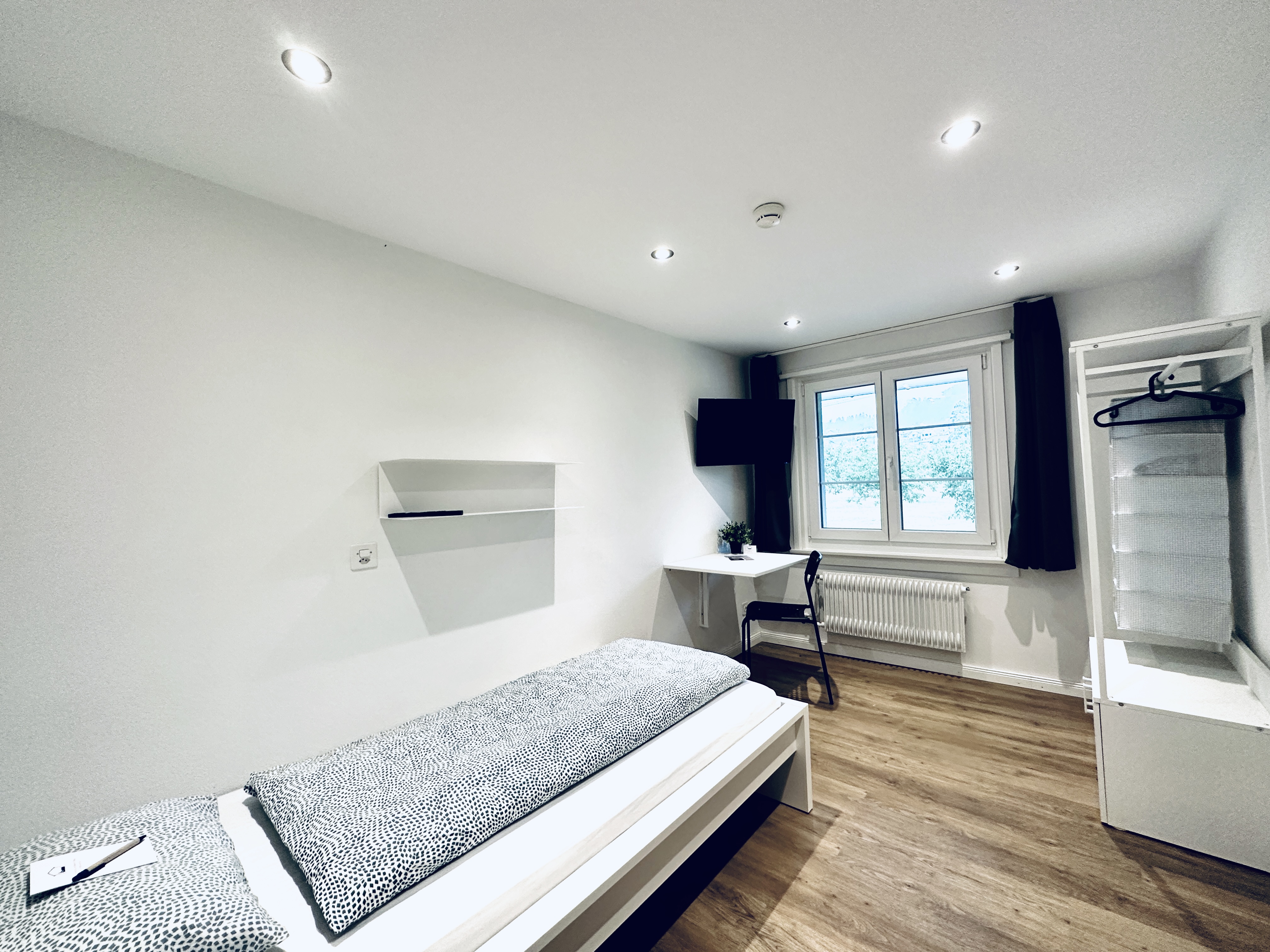 Monteurwohnung - Zollikofen - Einzelzimmer - Möblierte Einzel- Zweibettzimmer Bäriswil