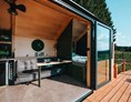 Monteurzimmer: Blick von der Terrasse - Exklusives Tiny House im Grünen bei Heide