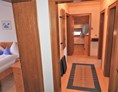 Monteurzimmer: Apartment mit 2 Schlafzimmer, Belegung  2-4 Personen 
2 Duschen, 2 WC; 
Zusatzzimmer möglich - Alpenhof Wildschönau Apartment Zimmer 