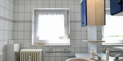 Monteurwohnung - Bettwäsche: Bettwäsche gegen Gebühr - Deutschland - Ganzes Apartment in Bad Driburg zu vermieten