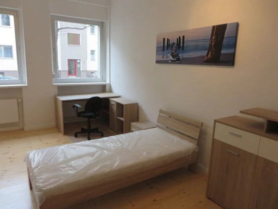Monteurzimmer: Schlafzimmer - Solingen - Günstige Monteurzimmer /Monteurwohnung Gästezimmer