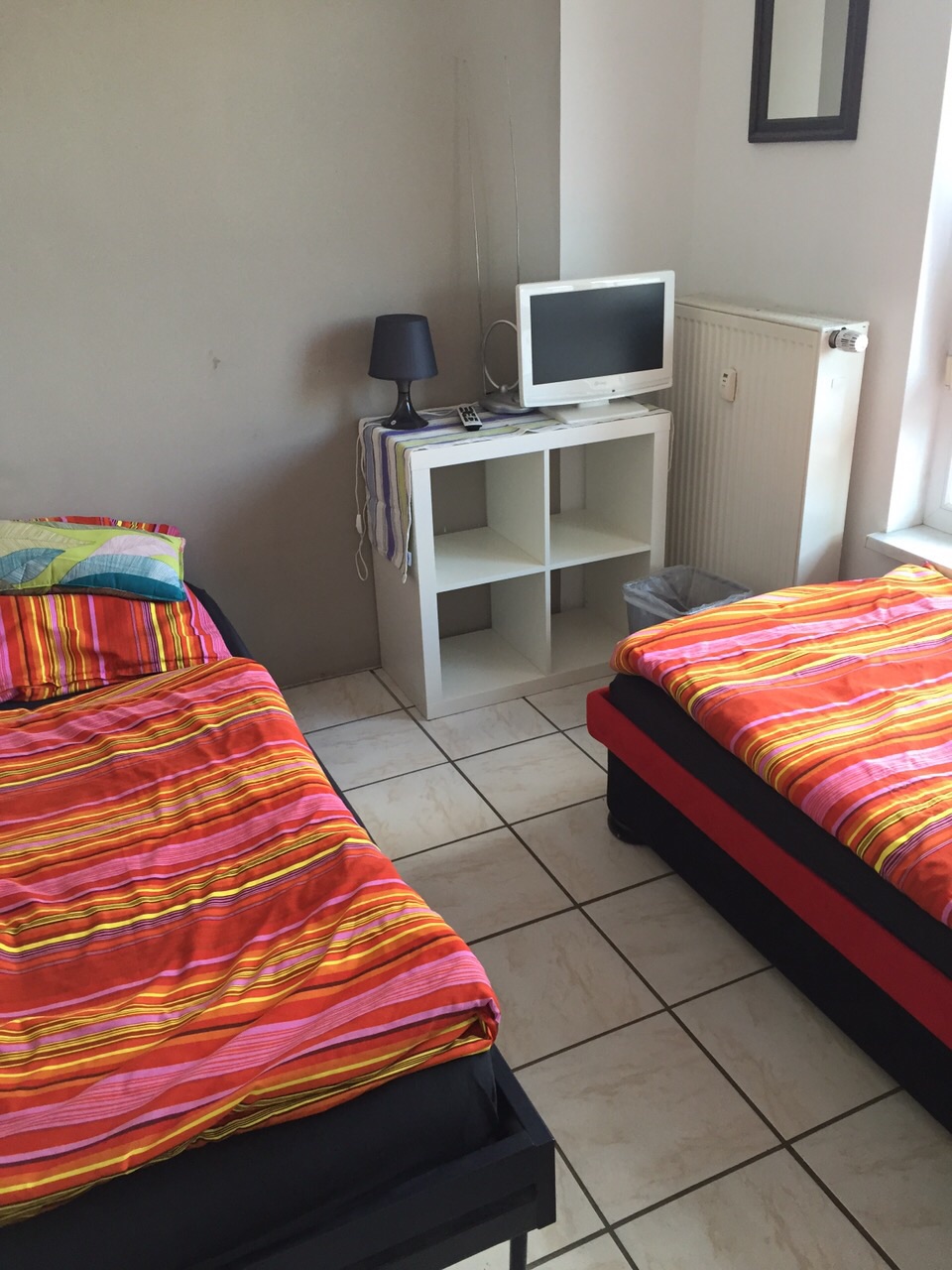 Monteurwohnung - Zimmertyp: Mehrbettzimmer - Niederrhein - Dormagen - Günstige Monteurzimmer /Monteurwohnung Gästezimmer