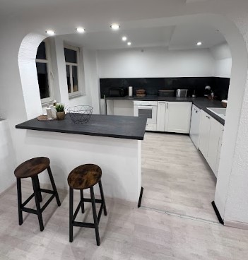 Monteurwohnung - Bettwäsche: Bettwäsche inklusive - Bayern - Küche Marktstr. 3 - Schlafplatz sichern