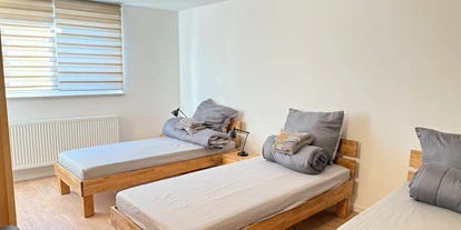 Monteurwohnung - PLZ 63877 (Deutschland) - Standard-Comfort 6-Bettzimmer - Volkersbrunn
