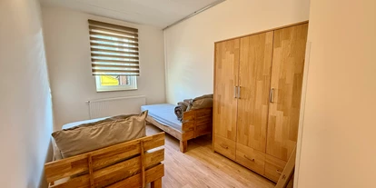 Monteurwohnung - PLZ 63877 (Deutschland) - Standard-Comfort Dreibettzimmer - Volkersbrunn