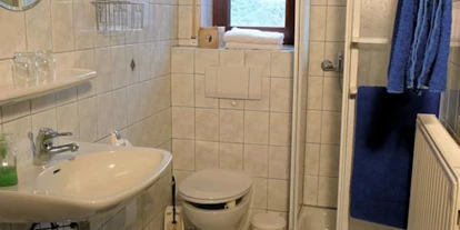 Monteurwohnung - Friedberg (Landkreis Aichach-Friedberg) - Bad - Augsburg - Günstige Monteurzimmer /Monteurwohnung Gästezimmer