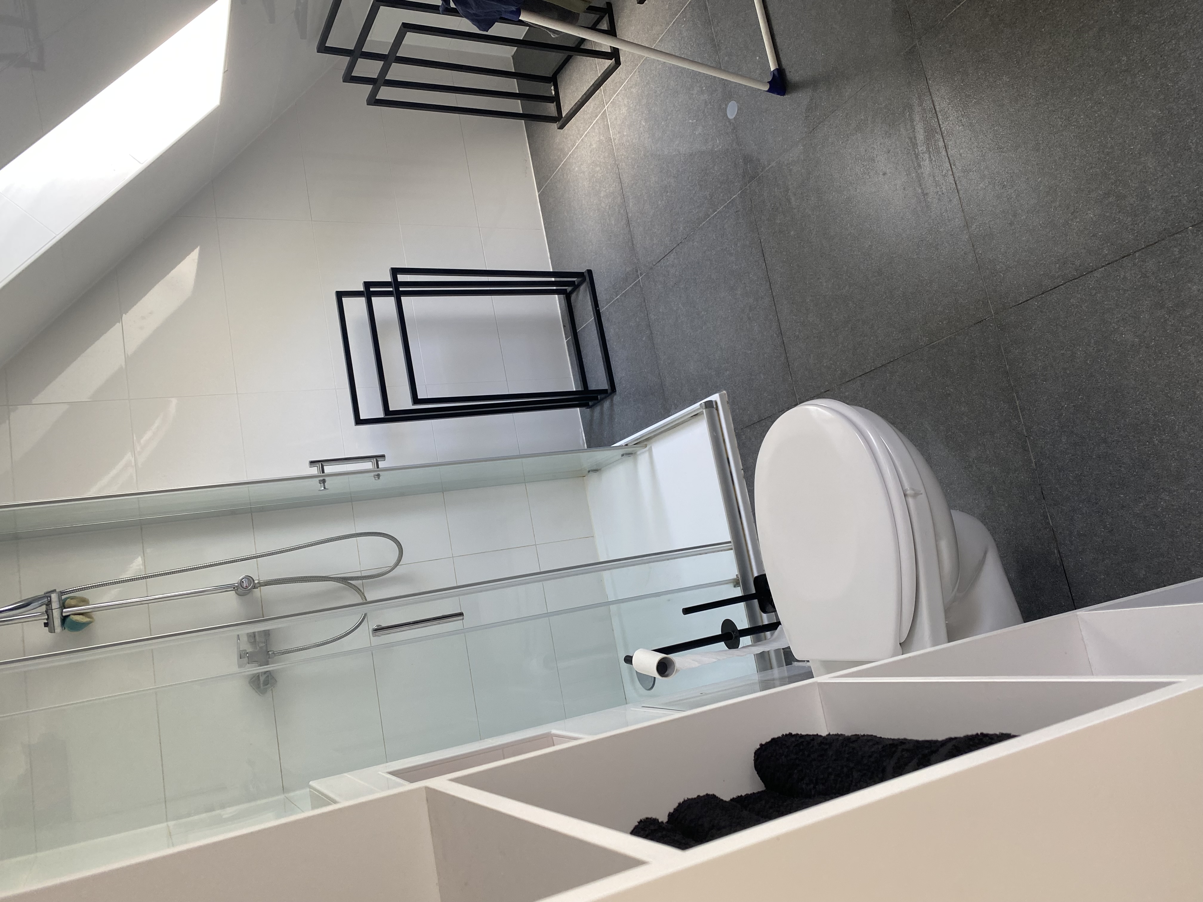 Monteurzimmer: Bad mit Dusche - Fisherman's Place