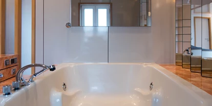 Monteurwohnung - Hund erlaubt - Schleswig-Holstein - Whirlpool - Lara Loft
