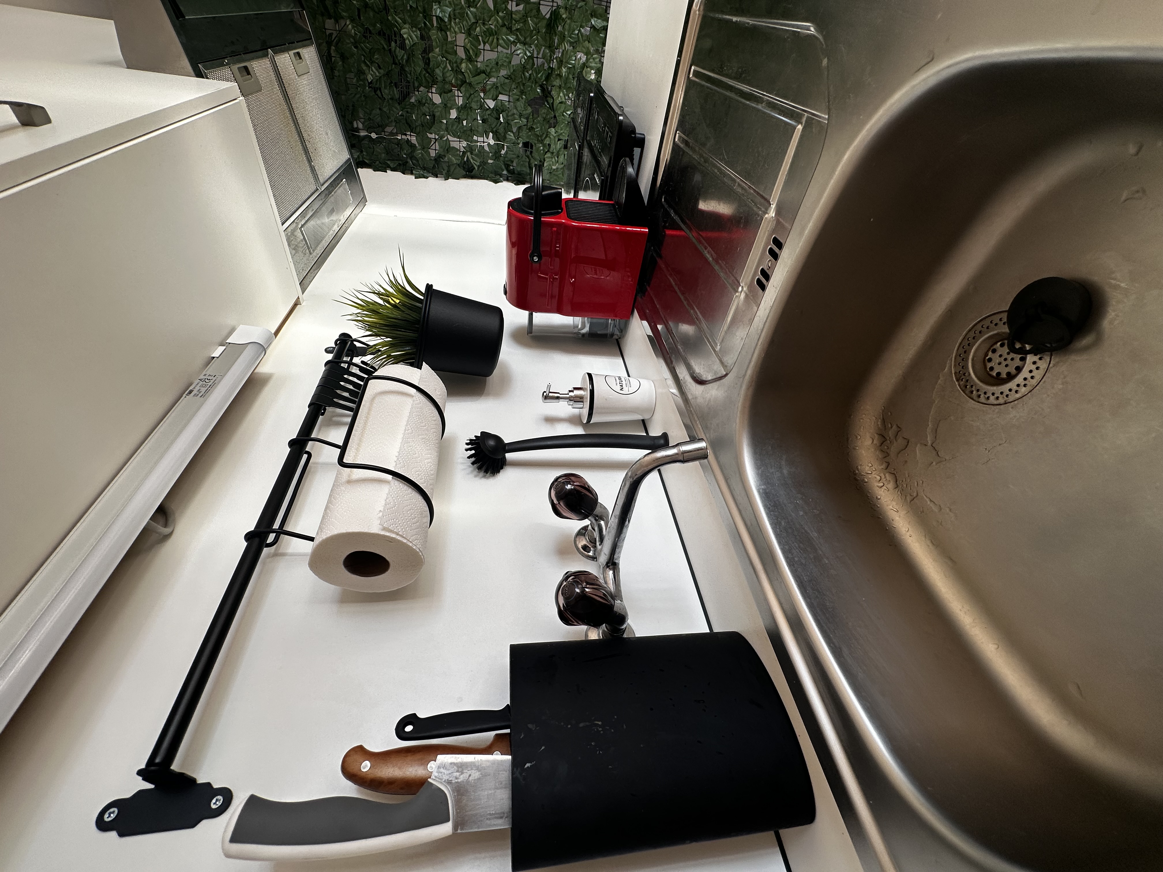 Monteurzimmer: 1 Zimmer Studio mit Panorama-Terrasse