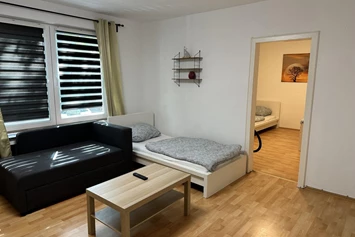 Monteurzimmer: Wohn-Schlafbereich, HomeRent Unterkunft in Oberhausen - HomeRent in Oberhausen