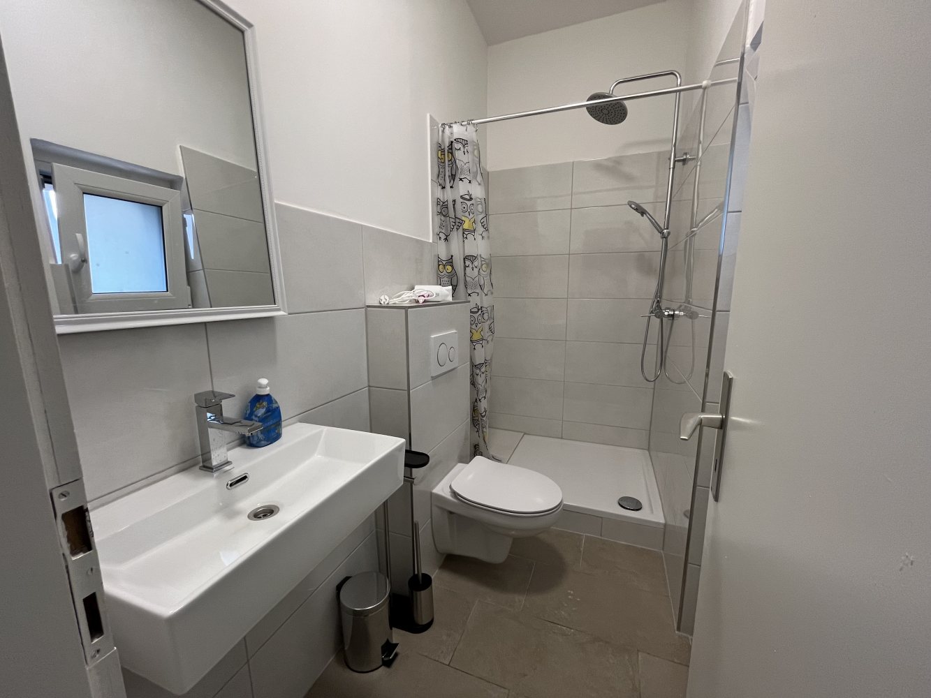 Monteurzimmer: HomeRent in Leverkusen