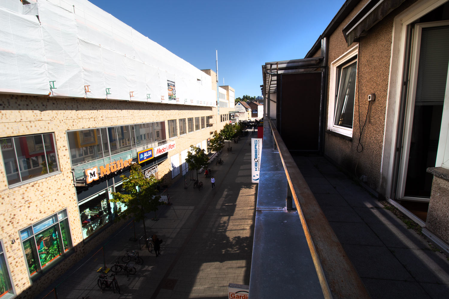 Monteurzimmer: Balkon, HomeRent Unterkunft in Bergisch Gladbach - HomeRent in Bergisch Gladbach