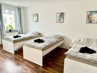 Monteurzimmer: HomeRent in Düren