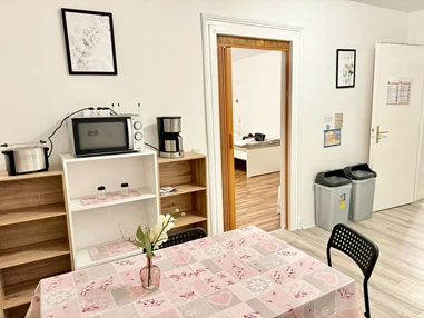 Monteurzimmer: HomeRent in Düren