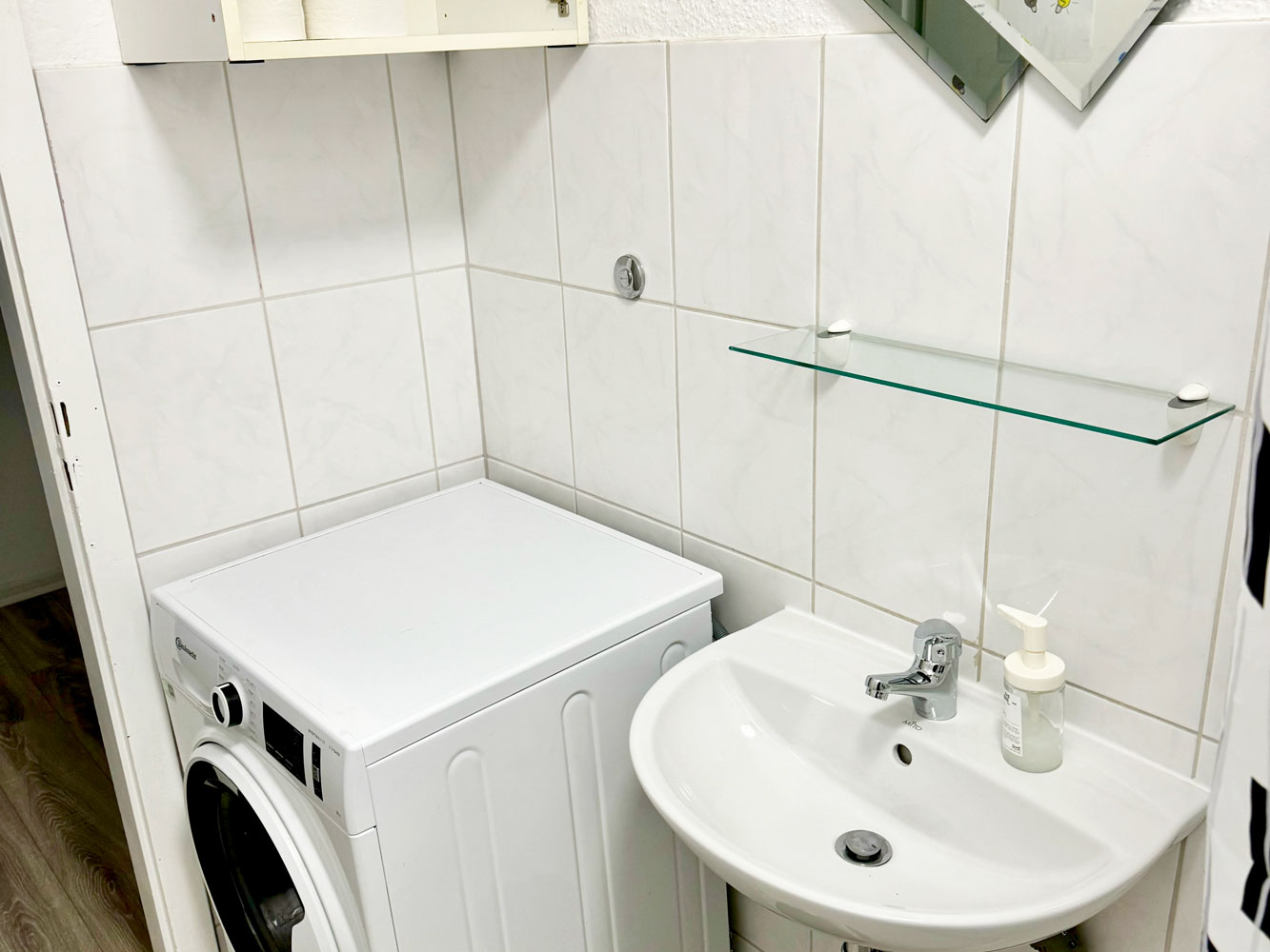 Monteurzimmer: HomeRent in Düren