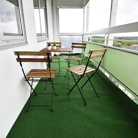 Monteurzimmer: Balkon, HomeRent Unterkunft in Duisburg - HomeRent in Duisburg