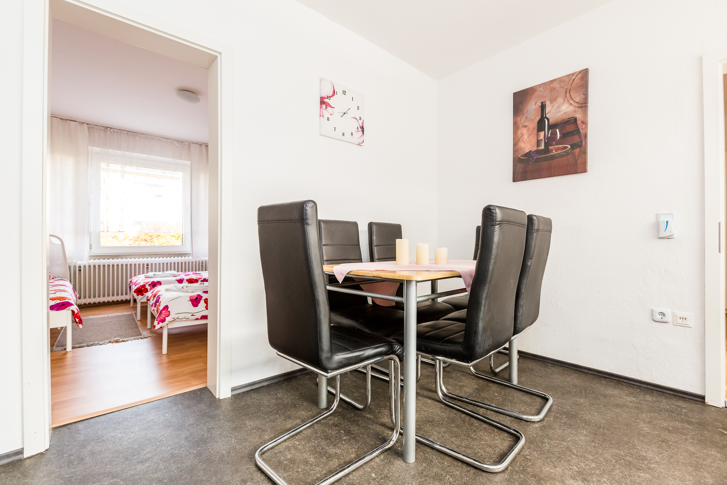 Monteurzimmer: Essbereich, HomeRent Unterkunft in Frechen - HomeRent in Frechen