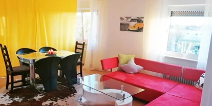 Monteurwohnung - PLZ 63538 (Deutschland) - Wohnzimmer, HomeRent Unterkunft in Niederdorfelden - HomeRent in Niederdorfelden