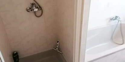 Monteurwohnung - PLZ 63538 (Deutschland) - Badezimmer, HomeRent Unterkunft in Niederdorfelden - HomeRent in Niederdorfelden