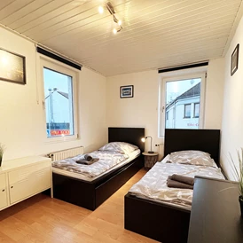 Monteurzimmer: Schlafzimmer, HomeRent Unterkunft in Mechernich - HomeRent in Mechernich