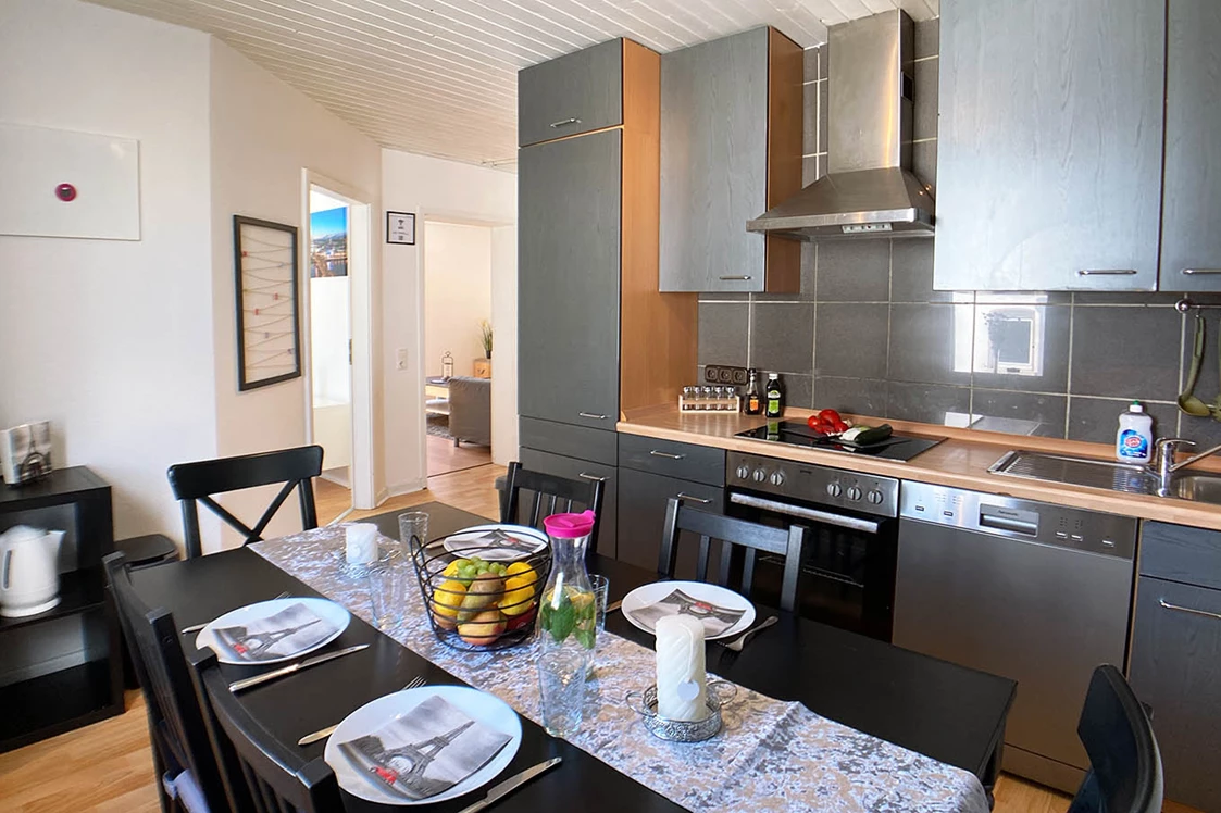 Monteurzimmer: Küche, HomeRent Unterkunft in Mechernich - HomeRent in Mechernich