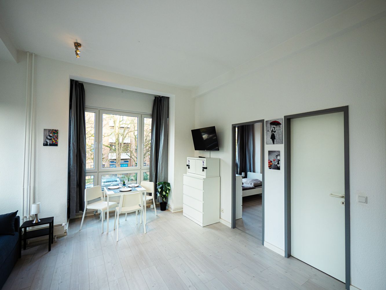 Monteurzimmer: Wohn-/Schlafzimmer, HomeRent Unterkunft in Ahrensburg - HomeRent in Ahrensburg