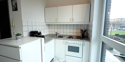 Monteurwohnung - Kaffeemaschine - Schleswig-Holstein - Küche, HomeRent Unterkunft in Ahrensburg - HomeRent in Ahrensburg