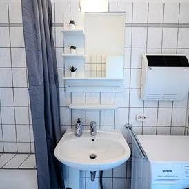 Monteurzimmer: Badezimmer, HomeRent Unterkunft in Ahrensburg - HomeRent in Ahrensburg