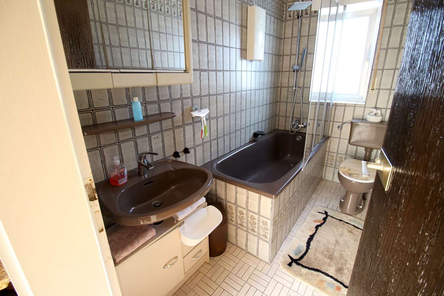 Monteurzimmer: HomeRent in Wesseling