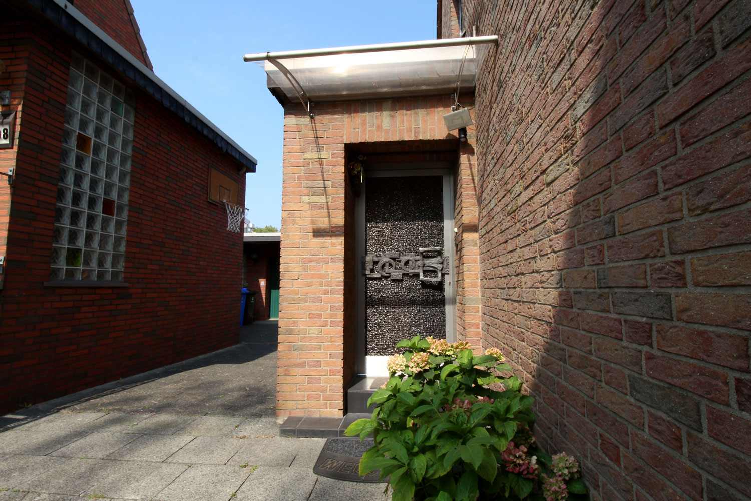 Monteurzimmer: HomeRent in Wesseling