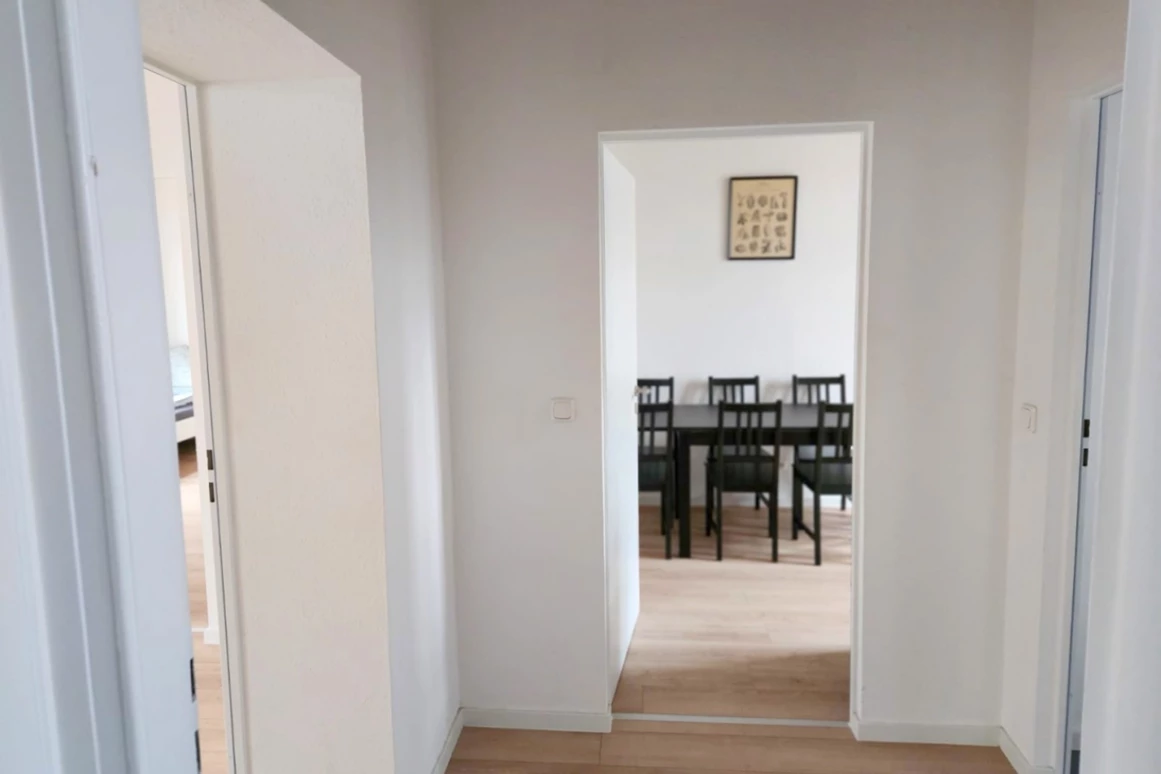 Monteurzimmer: Flur, HomeRent Unterkunft in Stolberg - HomeRent in Stolberg und Herzogenrath