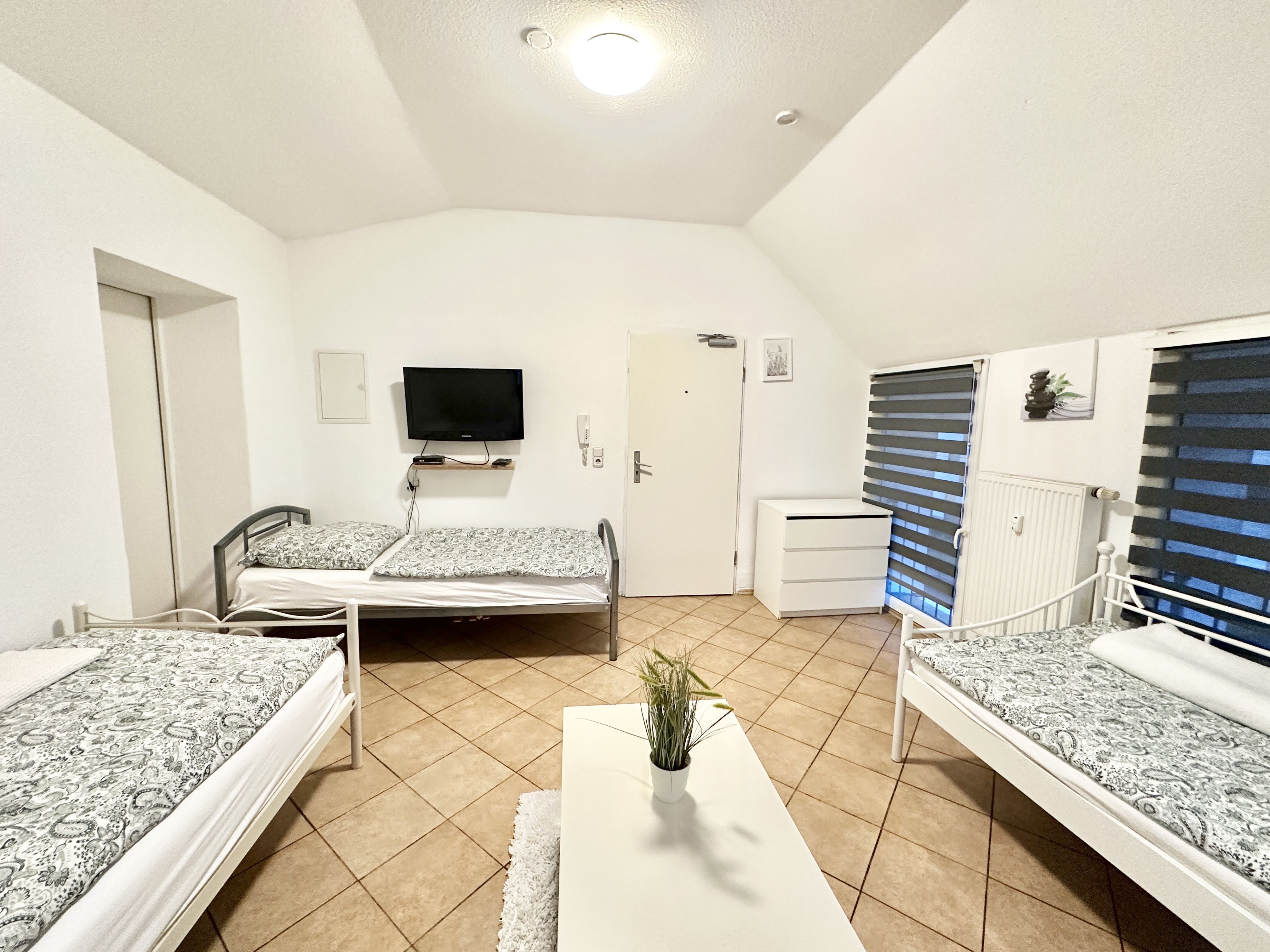 Monteurzimmer: HomeRent in Troisdorf
