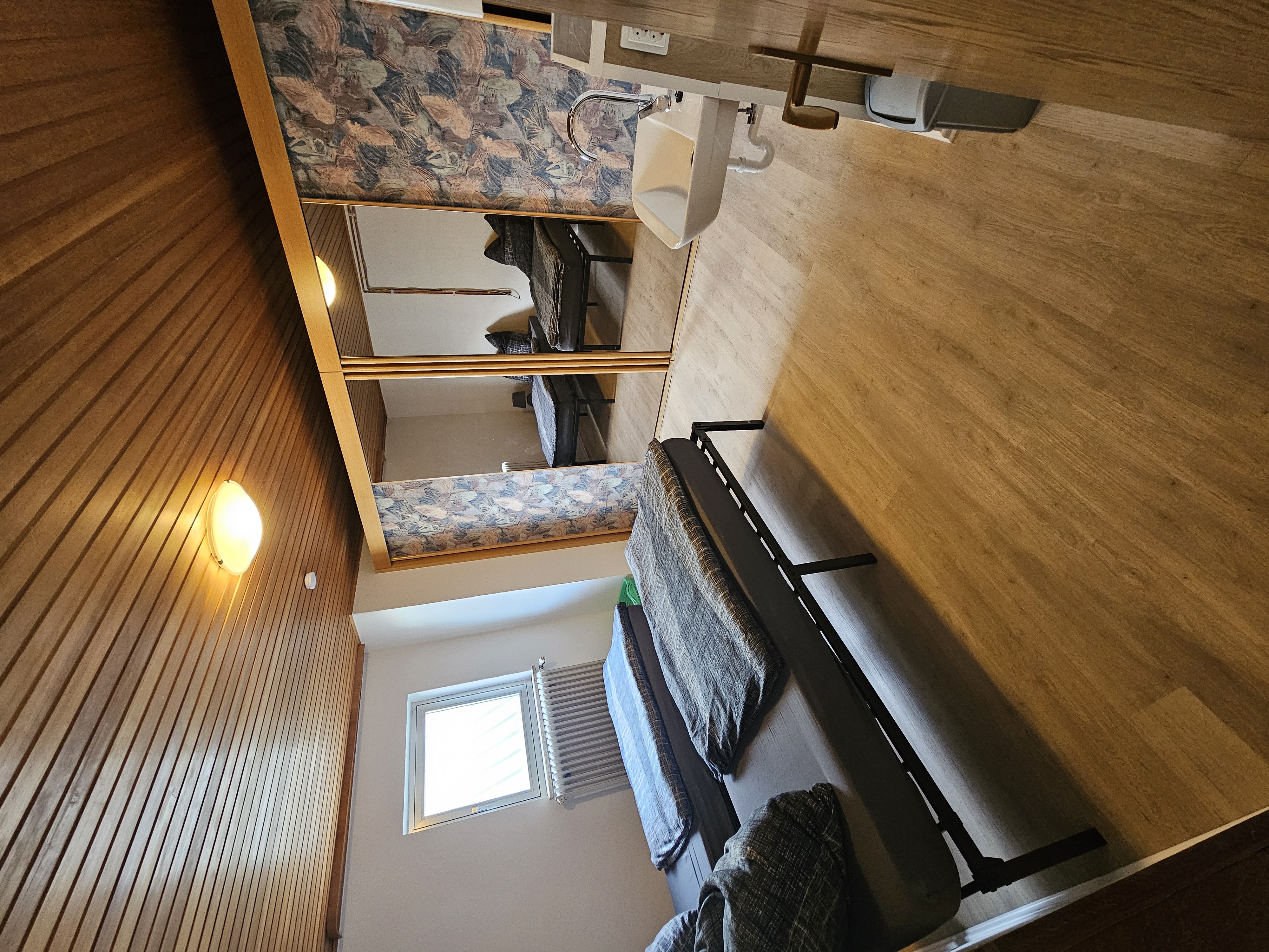 Monteurwohnung - PLZ 96365 (Deutschland) - Schlafzimmer Wohnung 3 - Gästehaus Weißes Lamm Monteurzimmer