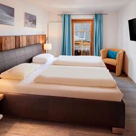 Monteurzimmer: Hotel & Apartment Sonnblick Kaprun