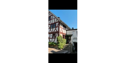 Monteurwohnung - PLZ 35781 (Deutschland) - Wunderschönes altes Fachwerkhaus mit hohen Decken und komplett neu , mit hochwertigen Materialien renoviert  - Ferienwohnung Herborn Paula