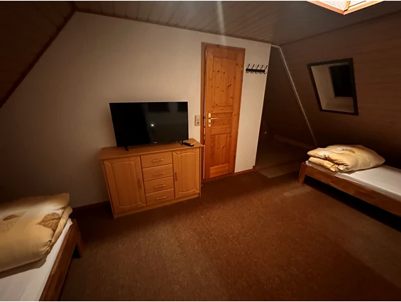 Monteurzimmer: Schlafzimmer  - Ferienwohnung Herborn Paula